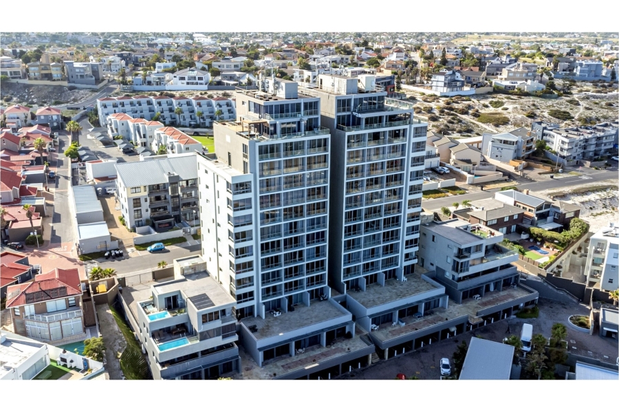 2 Bedroom Property for Sale in Bloubergstrand Western Cape